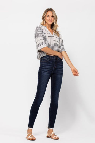 Judy Blue Dark Wash Handsand Skinny Jeans