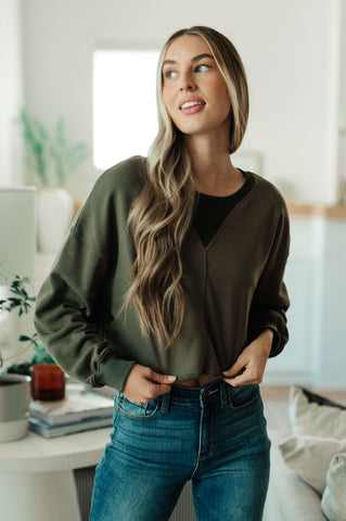 Olive Casual Crop Pullover