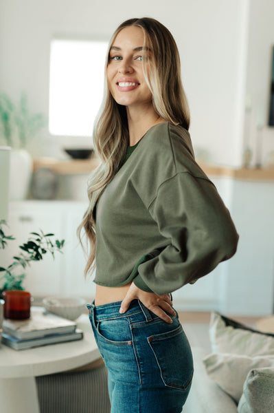 Olive Casual Crop Pullover
